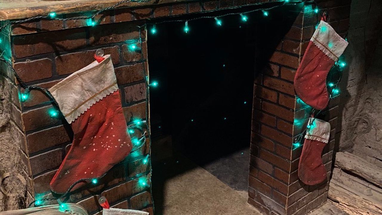12-12-19 Field of Screams Christmas 2.jpg